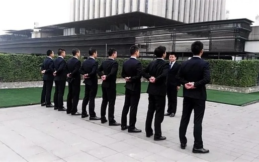 绍兴揭秘：如何选择靠谱的收债公司？老司机给你支招